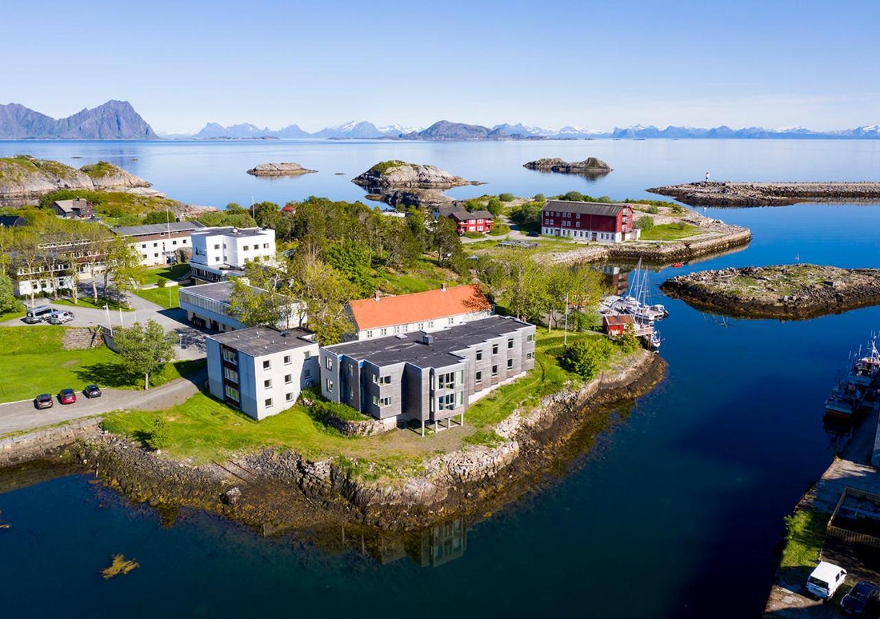 Lofoten Sommerhotell Og Vandrerhjem Kabelvag Ngoại thất bức ảnh