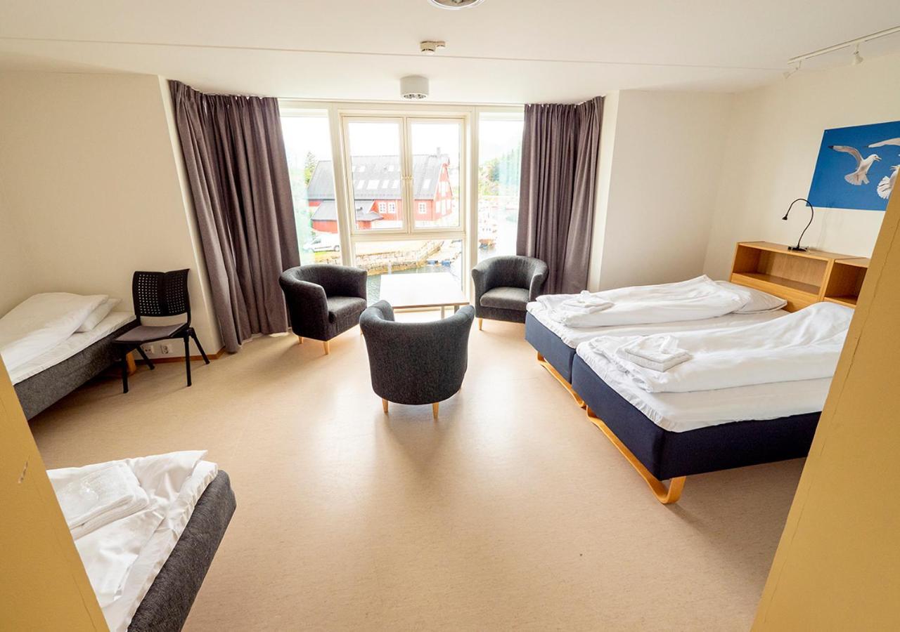 Lofoten Sommerhotell Og Vandrerhjem Kabelvag Ngoại thất bức ảnh