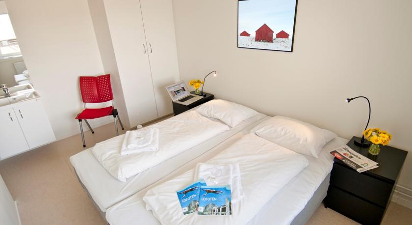 Lofoten Sommerhotell Og Vandrerhjem Kabelvag Phòng bức ảnh