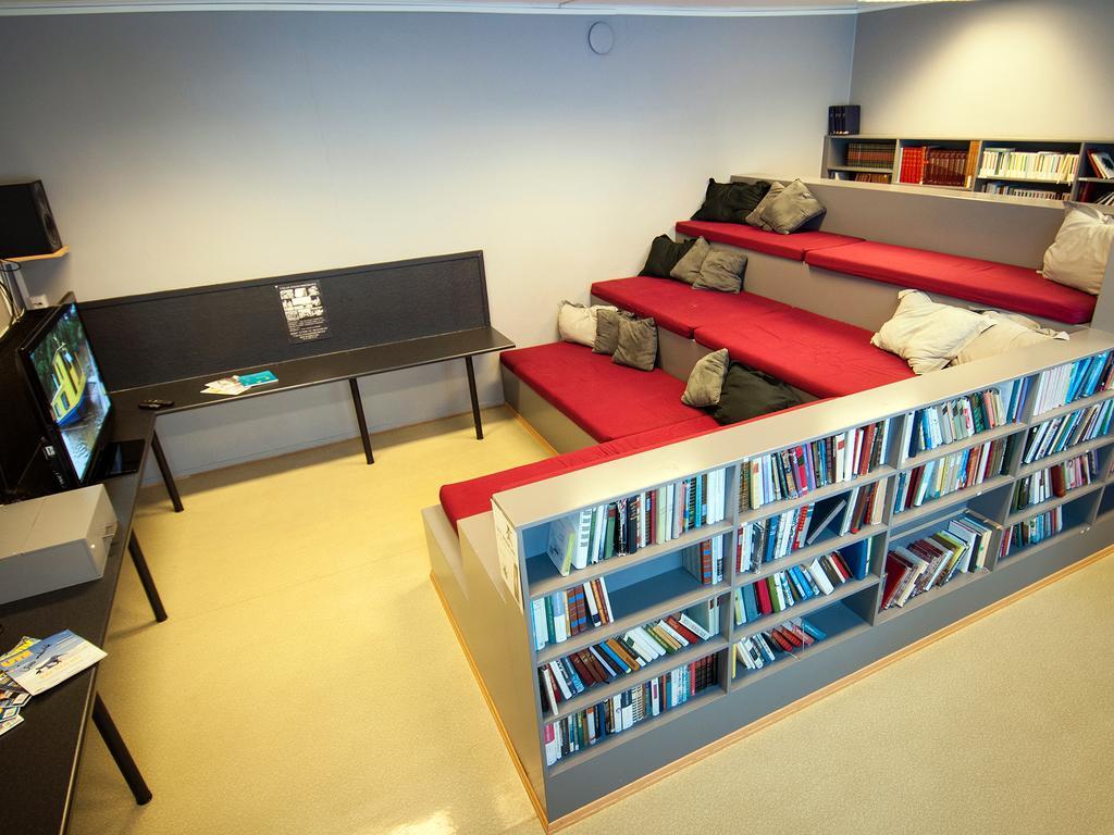 Lofoten Sommerhotell Og Vandrerhjem Kabelvag Ngoại thất bức ảnh